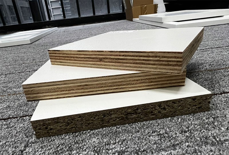 Send cabinet door panel samples by air for checking quality (1)